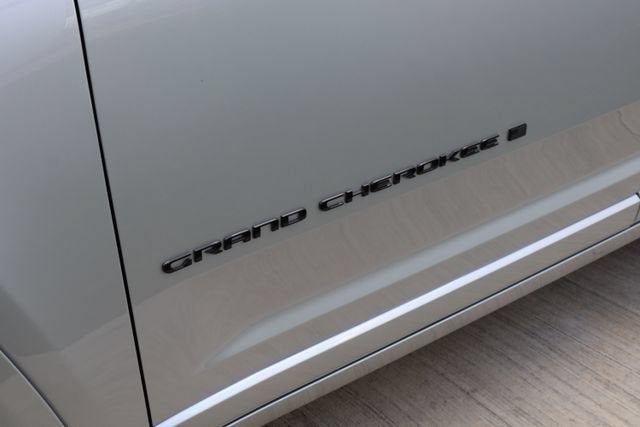 2026 Jeep Grand Cherokee L Limited Reserve