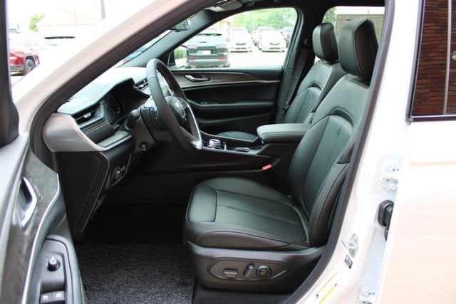 2026 Jeep Grand Cherokee L 85th Anniversary Edition