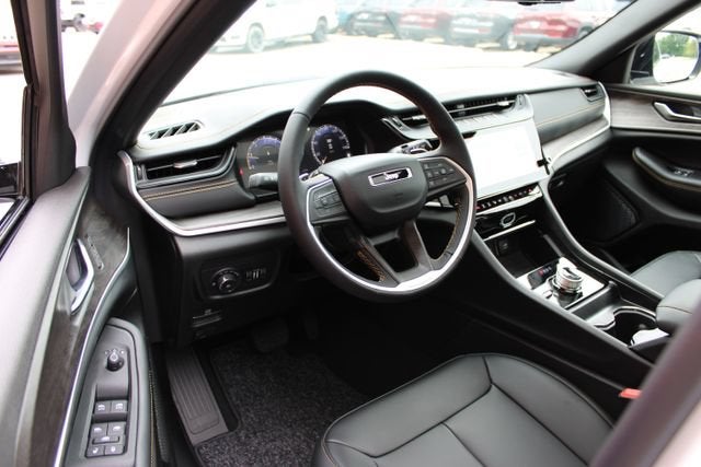 2026 Jeep Grand Cherokee L 85th Anniversary Edition