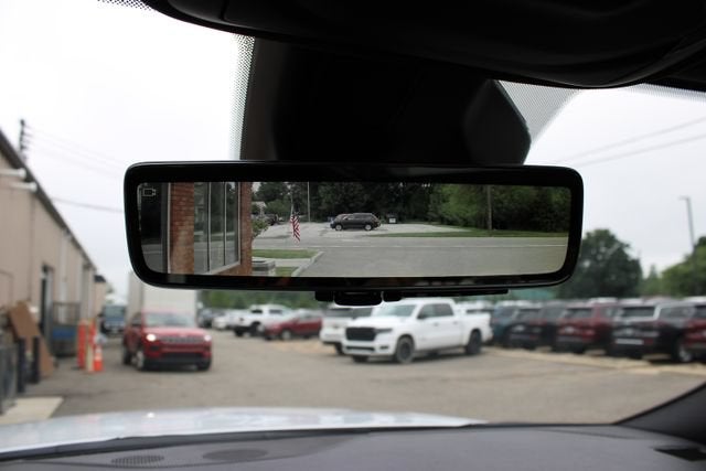 2026 Jeep Grand Cherokee L 85th Anniversary Edition