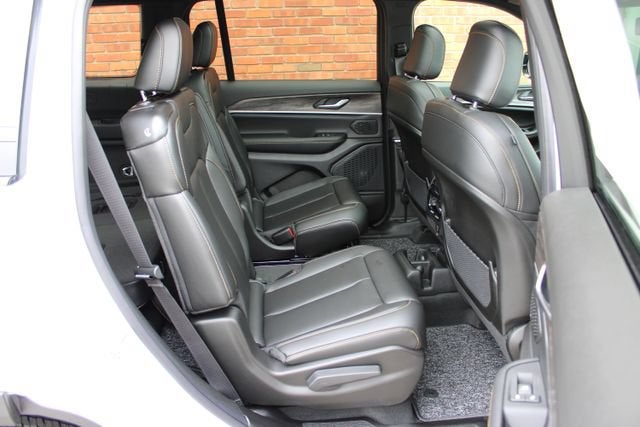 2026 Jeep Grand Cherokee L 85th Anniversary Edition