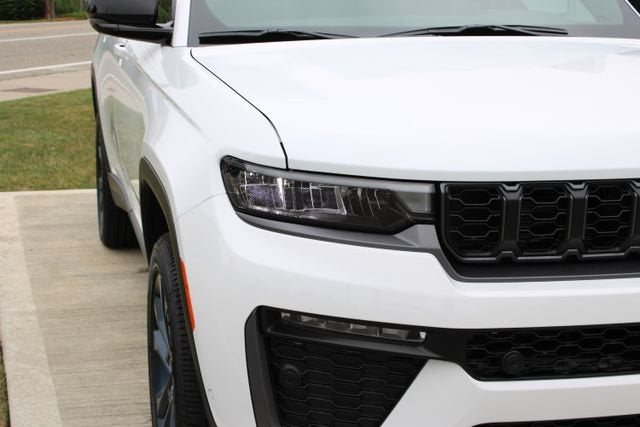 2026 Jeep Grand Cherokee L 85th Anniversary Edition