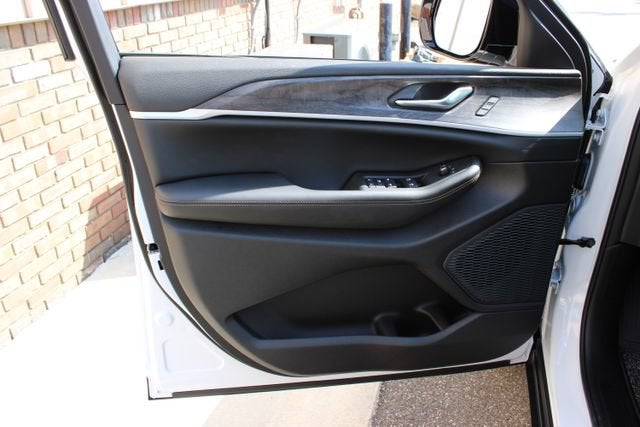 2026 Jeep Grand Cherokee L 85th Anniversary Edition