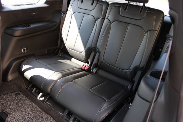 2026 Jeep Grand Cherokee L 85th Anniversary Edition