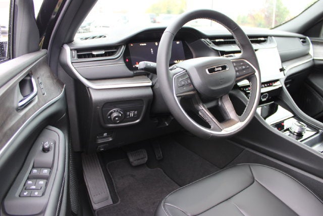 2027 Jeep Grand Cherokee L Limited