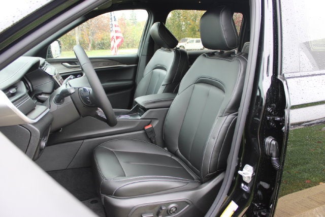 2027 Jeep Grand Cherokee L Limited