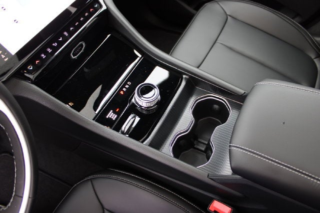2027 Jeep Grand Cherokee L Limited