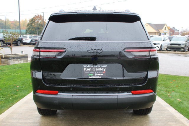 2027 Jeep Grand Cherokee L Limited
