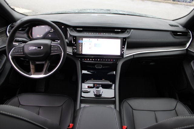 2027 Jeep Grand Cherokee L Limited