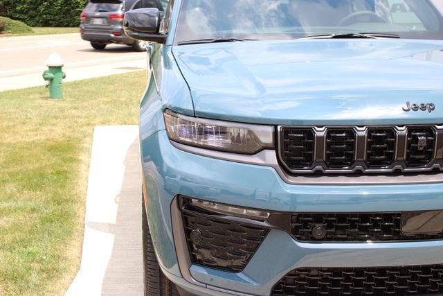 2026 Jeep Grand Cherokee L Limited Reserve