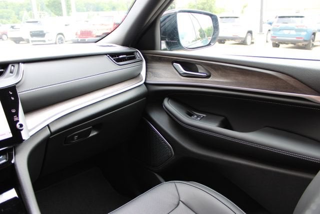 2026 Jeep Grand Cherokee L Limited Reserve
