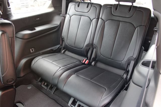 2026 Jeep Grand Cherokee L Limited Reserve