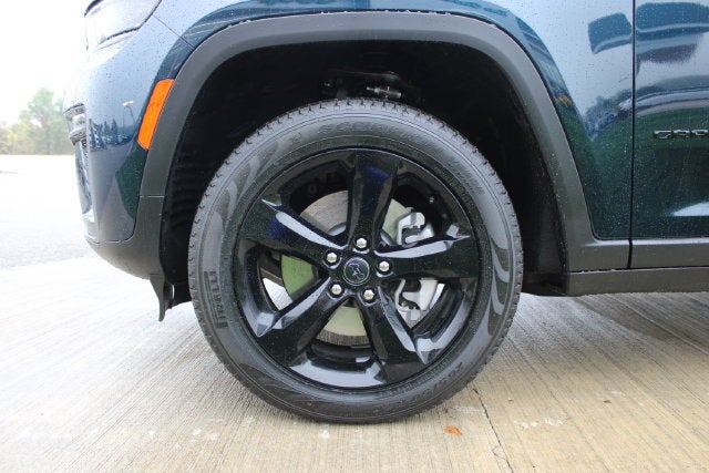 2027 Jeep Grand Cherokee L Limited