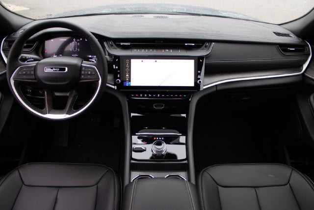 2027 Jeep Grand Cherokee L Limited
