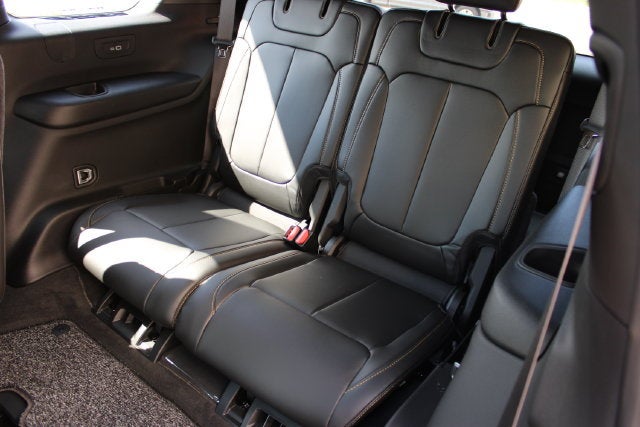 2026 Jeep Grand Cherokee L 85th Anniversary Edition