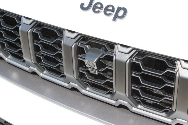 2026 Jeep Grand Cherokee L 85th Anniversary Edition
