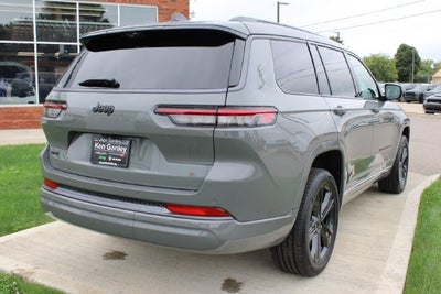 2027 Jeep Grand Cherokee L Limited Reserve