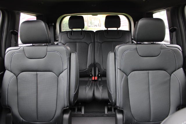 2027 Jeep Grand Cherokee L Limited Reserve