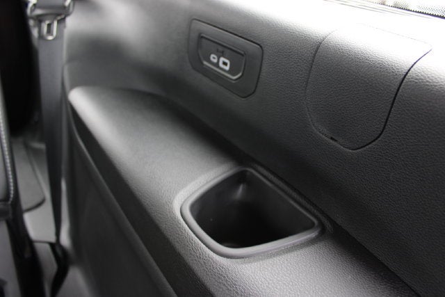 2027 Jeep Grand Cherokee L Limited Reserve