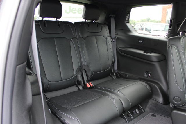 2027 Jeep Grand Cherokee L Limited Reserve