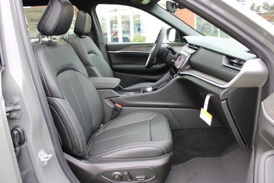 2027 Jeep Grand Cherokee L Limited Reserve