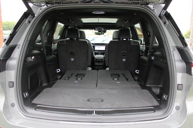 2027 Jeep Grand Cherokee L Limited Reserve