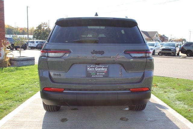 2027 Jeep Grand Cherokee L Limited