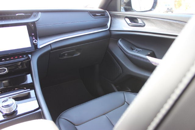 2027 Jeep Grand Cherokee L Limited