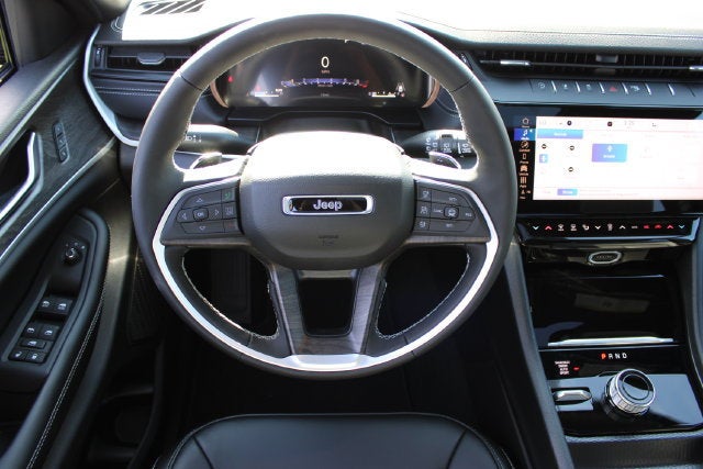 2027 Jeep Grand Cherokee L Limited