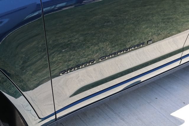 2026 Jeep Grand Cherokee L Limited Reserve