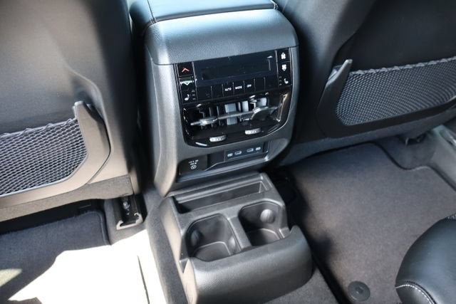 2026 Jeep Grand Cherokee L Limited Reserve