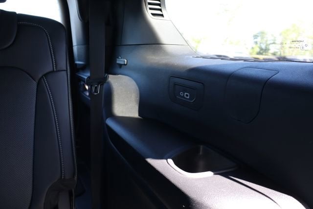 2026 Jeep Grand Cherokee L Limited Reserve