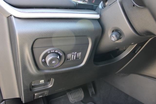 2026 Jeep Grand Cherokee L Limited Reserve
