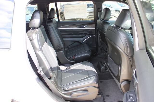 2026 Jeep Grand Cherokee L Limited Reserve