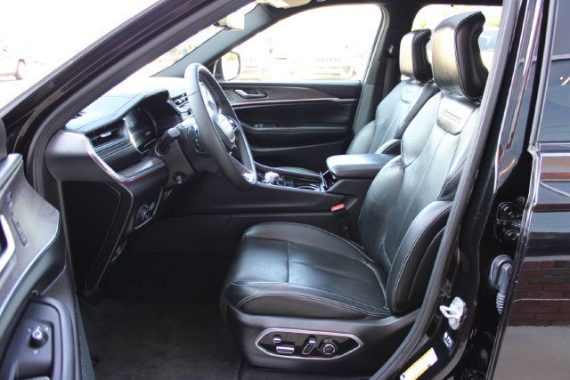 2025 Jeep Grand Cherokee L Overland