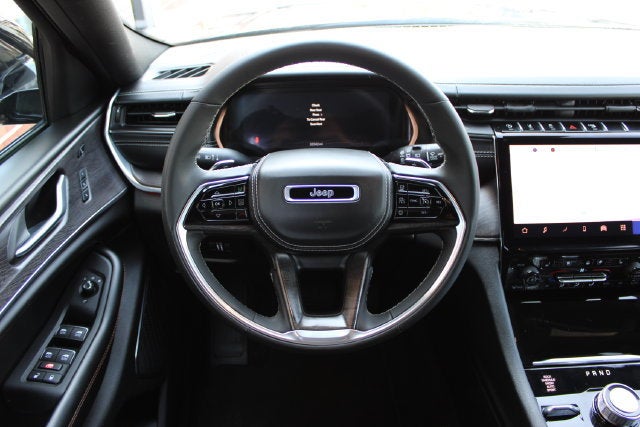 2025 Jeep Grand Cherokee L Overland