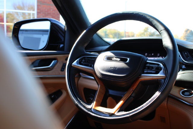 2025 Jeep Grand Cherokee L Summit Reserve