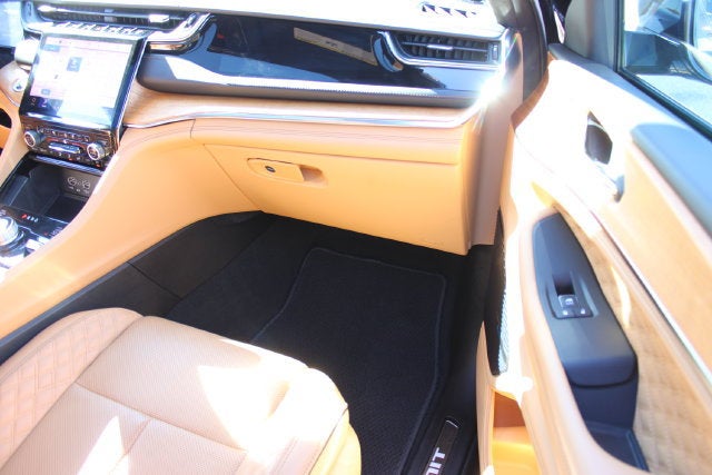 2025 Jeep Grand Cherokee L Summit Reserve