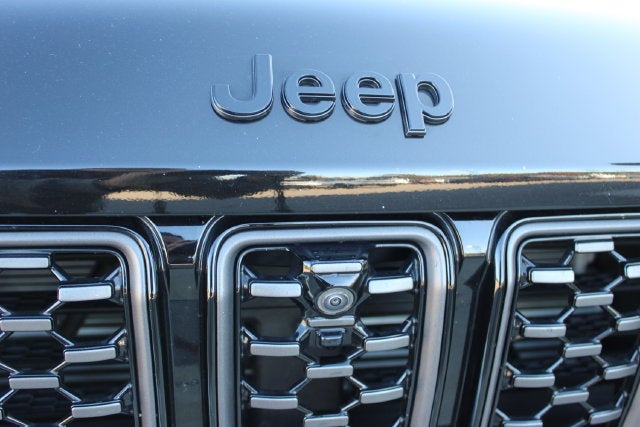 2025 Jeep Grand Cherokee L Summit Reserve