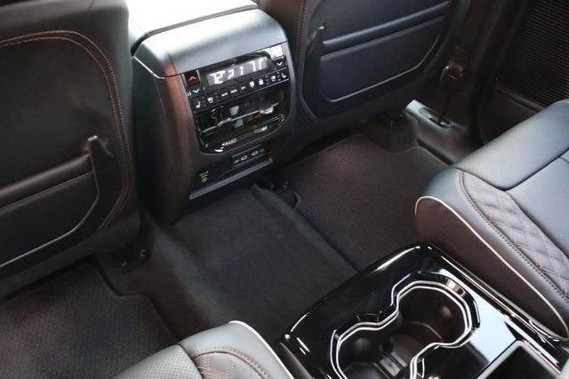 2026 Jeep Grand Cherokee L Summit