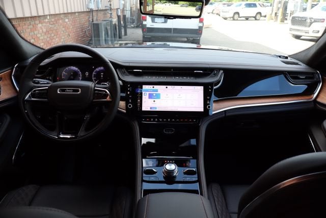2026 Jeep Grand Cherokee L Summit