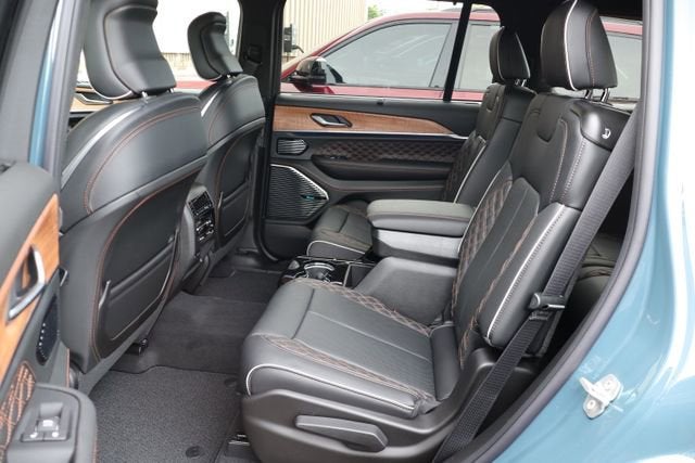 2026 Jeep Grand Cherokee L Summit