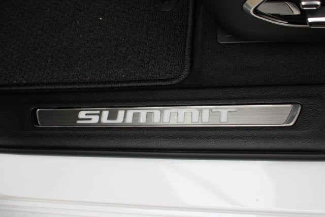 2027 Jeep Grand Cherokee L Summit