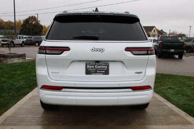 2027 Jeep Grand Cherokee L Summit