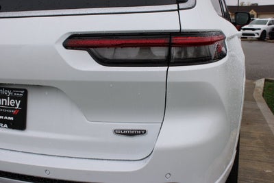 2027 Jeep Grand Cherokee L Summit