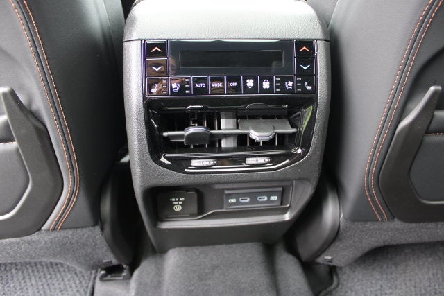 2027 Jeep Grand Cherokee L Summit
