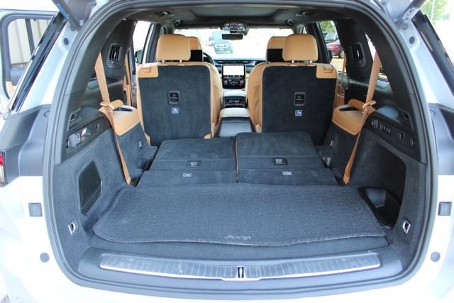 2024 Jeep Grand Cherokee L Summit Reserve