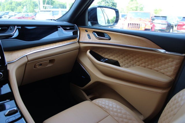 2024 Jeep Grand Cherokee L Summit Reserve