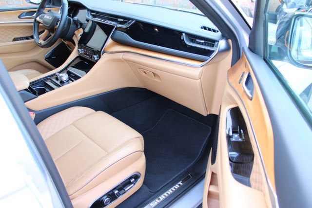 2024 Jeep Grand Cherokee L Summit Reserve