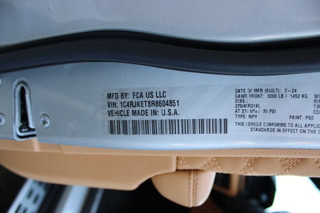 2024 Jeep Grand Cherokee L Summit Reserve